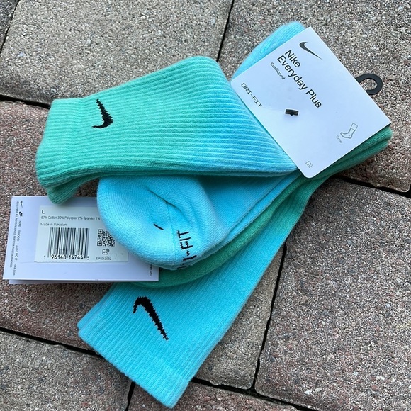 Nike Everyday Plus Cushioned Crew 2 pairs socks set Men’s
Men’s size 9-13 - Picture 3 of 16
